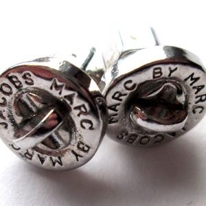 🔩 Marc by Marc Jacobs Adorable Vintage Silver Turn-Lock Turnlock Stud Earrings